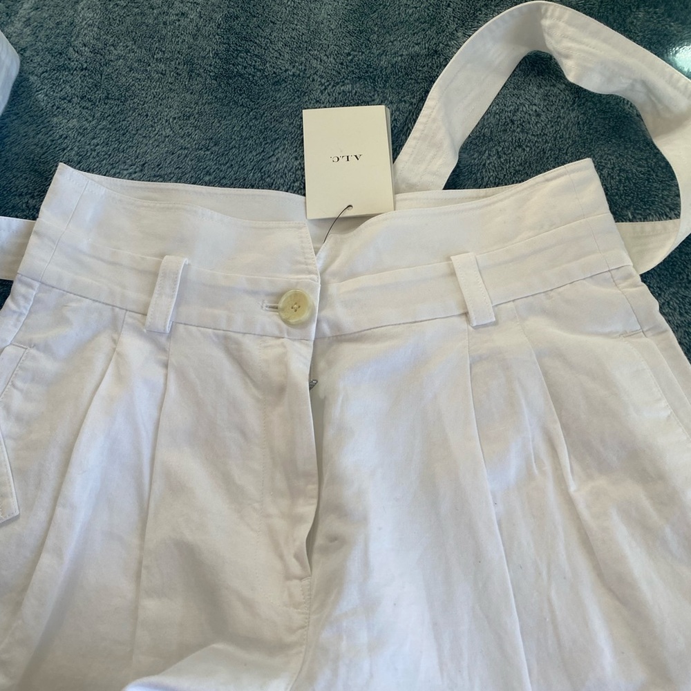 Emily Wide Leg Cotton & Linen
Pants
A.L.C. - Picture 12 of 16